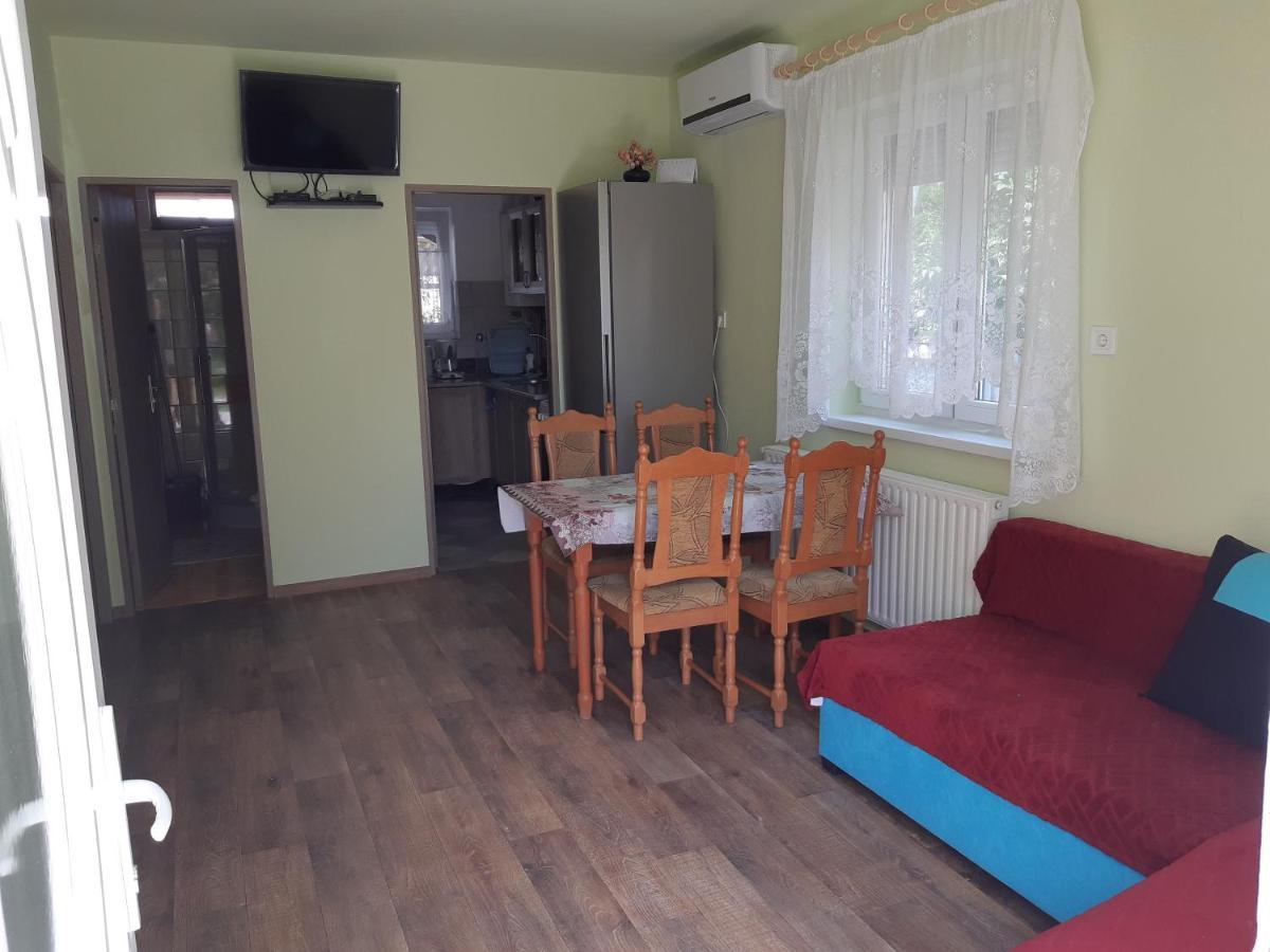 Rozsa Apartment Hajdúszoboszló 외부 사진